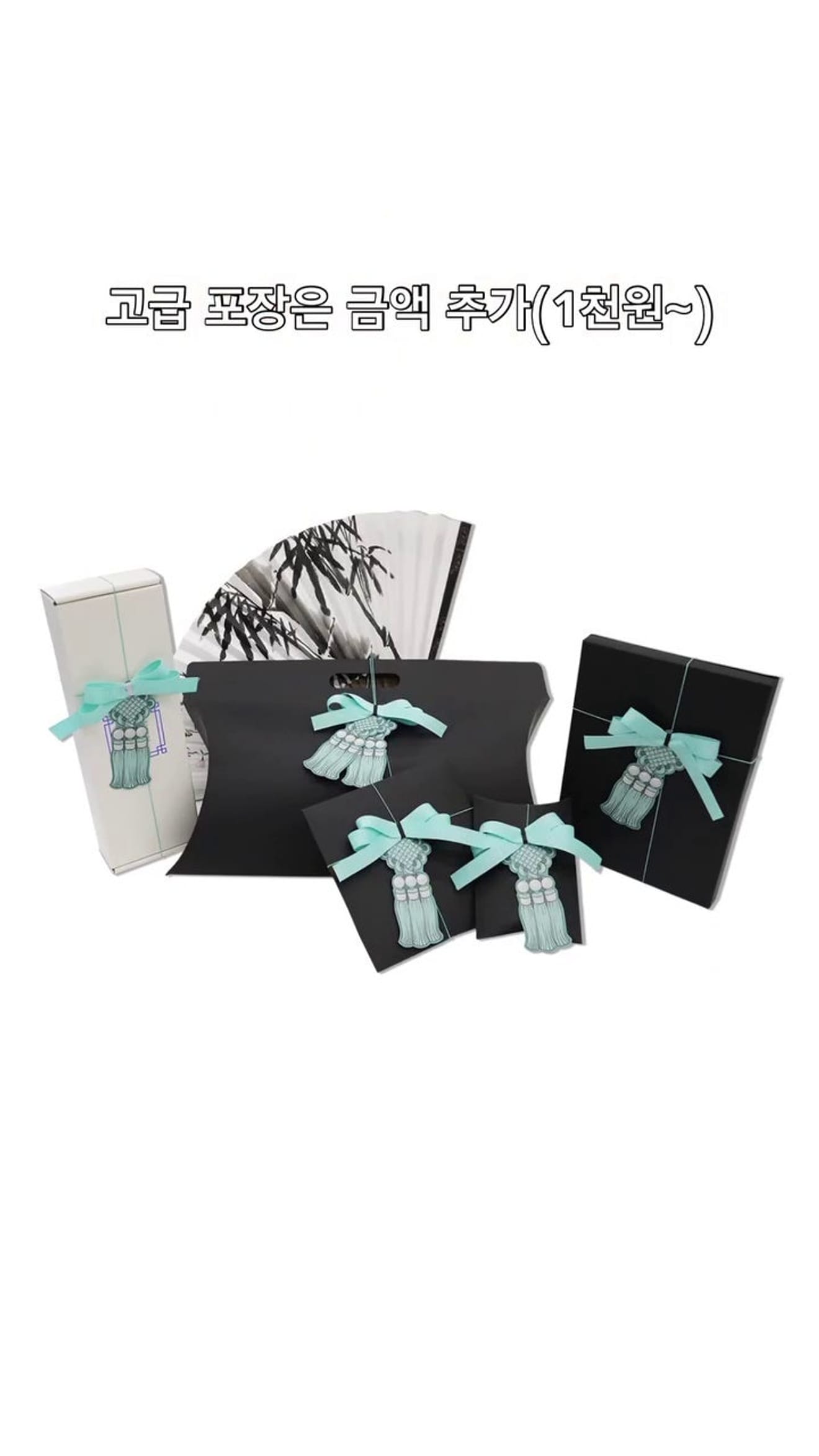 ¡Crea tus propios artículos con el espejo de mano de motivos tradicionales! Experiencia de accesorios de Hanbok personalizados que comienza en Lisle