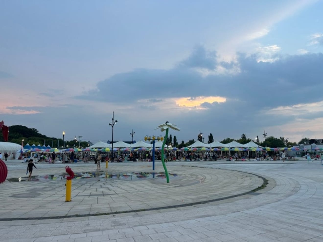 รีวิวว่ายน้ำกลางคืนที่สระว่ายน้ำอุทยานแม่น้ำฮันยออิจู (ข้อมูลที่จอดรถ)