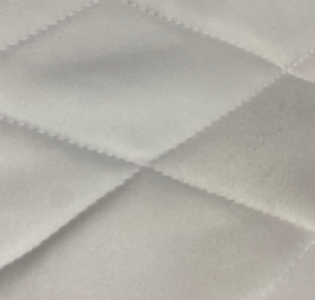 Essentiels pour le lavage : éliminer les taches tenaces sur les vêtements avec le détachant Mybi