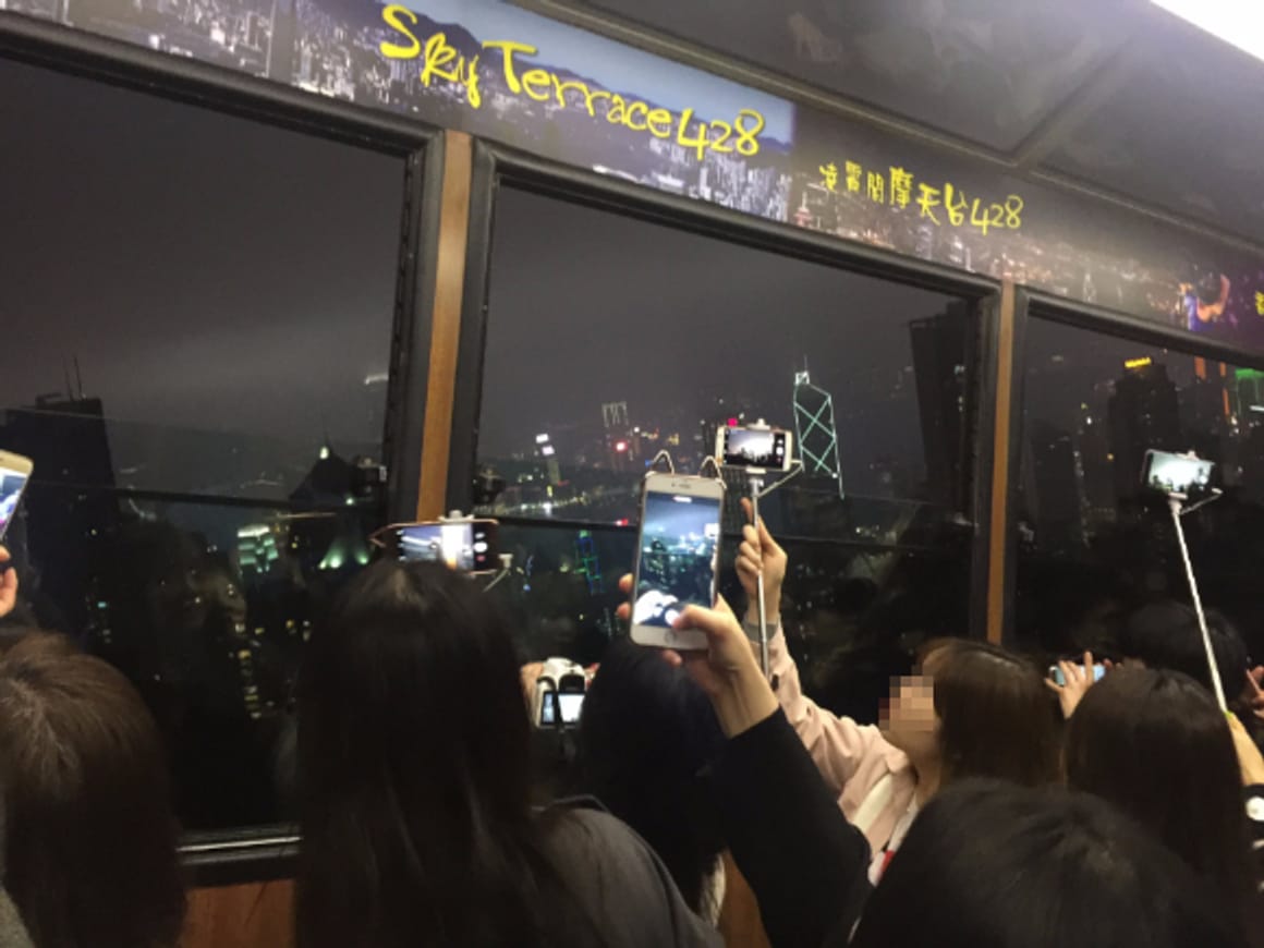 [Viagem a Hong Kong] Como subir ao Victoria Peak sem filas! Reserve com um grupo de turismo😉