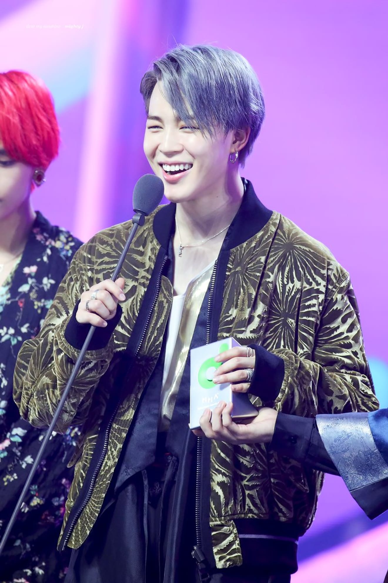 [방탄소년단한복] 2018 MMA IDOL 방탄소년단 레전드 퍼포먼스 (feat. 한복의상)