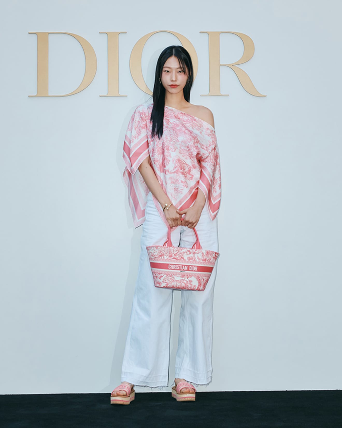 DIOR, Dior Sungsu'da 'Dioriviera' Koleksiyonunu Sergiliyor